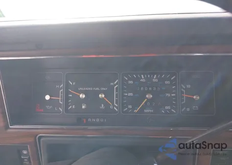 1989 Chrysler New Yorker C-Body из США, поврежденный, VIN 1C3BC4638KD617090